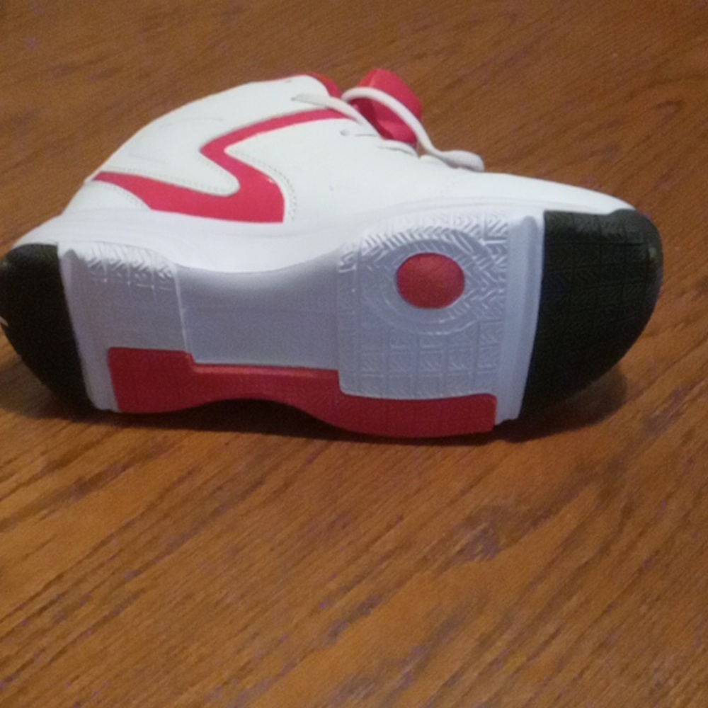 Shoes - Picture 3 of 3